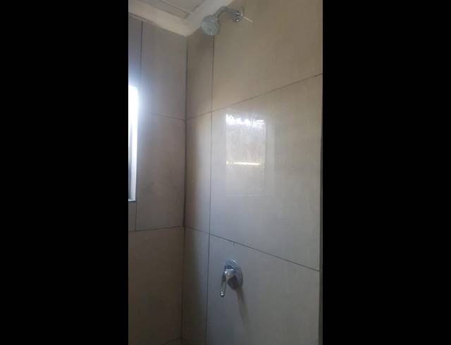 8 BEDROOM HOUSE FOR SALE IN BOKSBURG NORTH